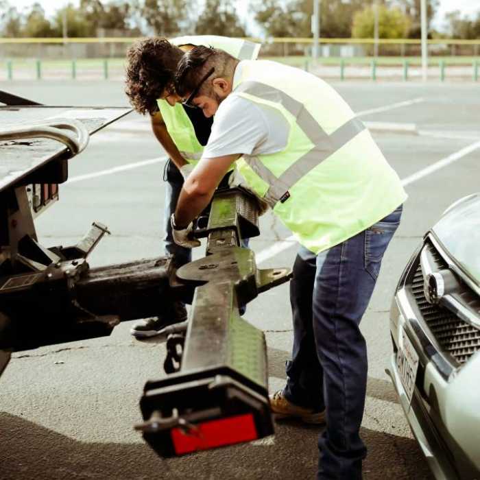 affordable_towing_service_near_me_sacramento-mob